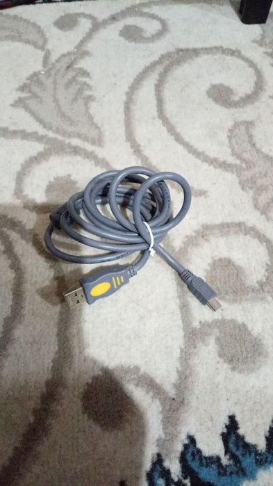 Uyinlari 10 dan ortiq