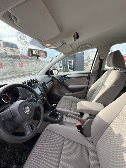 Volkswagen Golf 1.6 TDI 2010 NEGOCIABIL