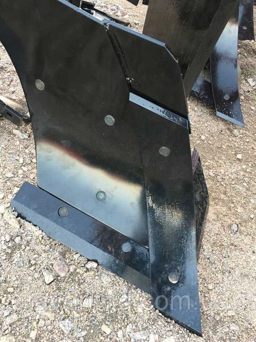 Чизельные и отвальные плуги