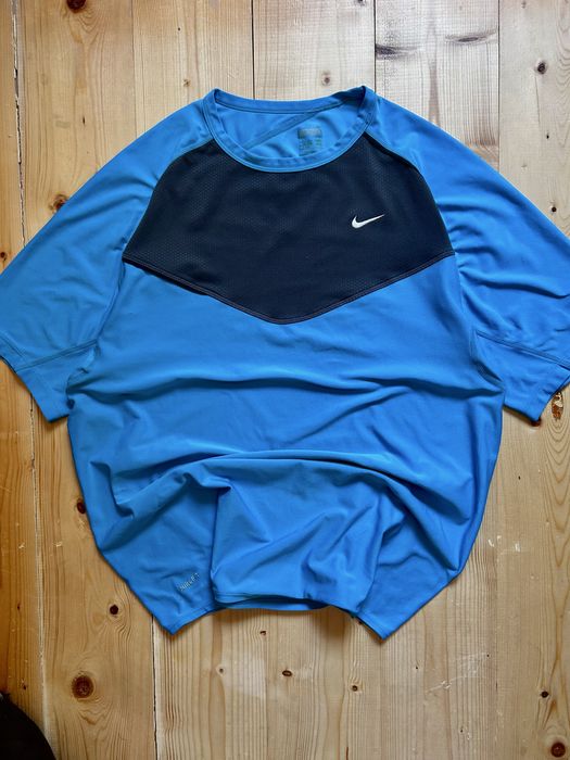 Tricou NikeFit - marimea L / stare foarte buna