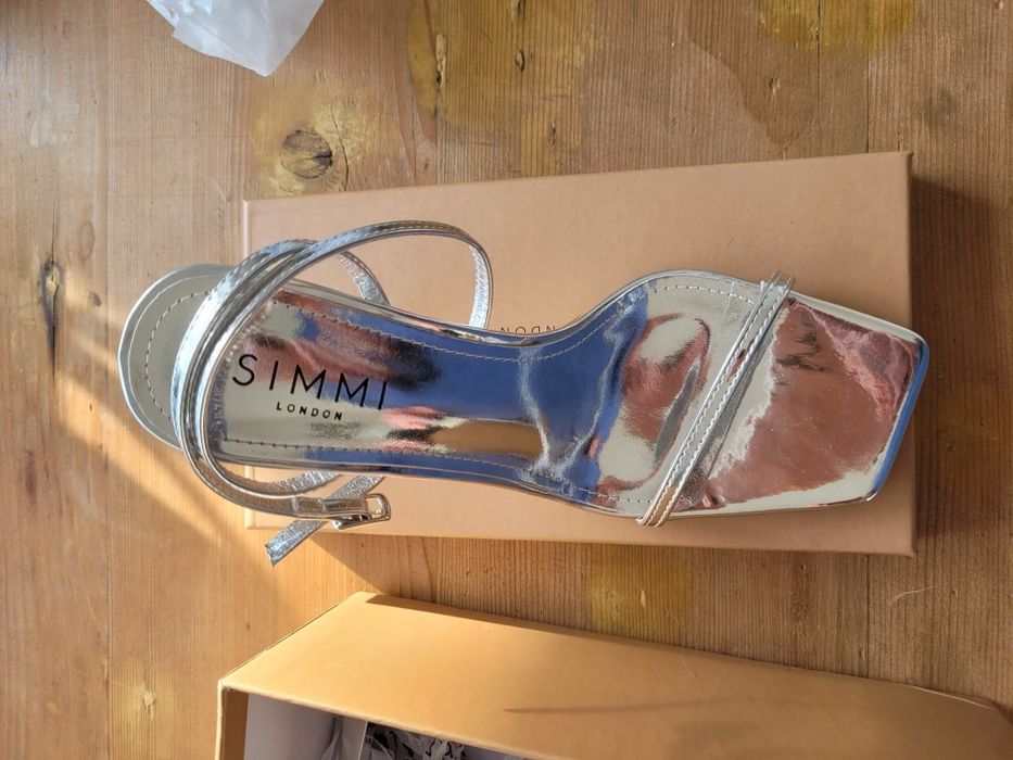 Sandale argintii mărimea 39