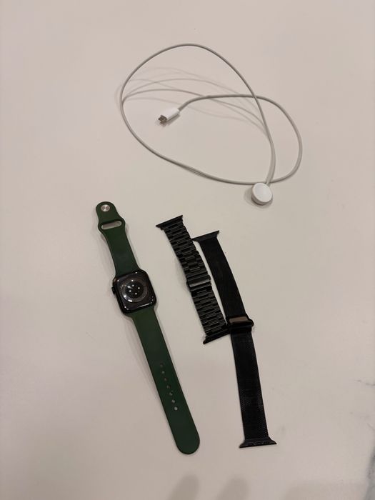 Apple Watch Series 7 45mm GPS