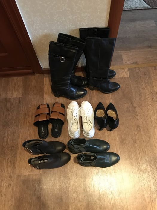 Обувь женская разная