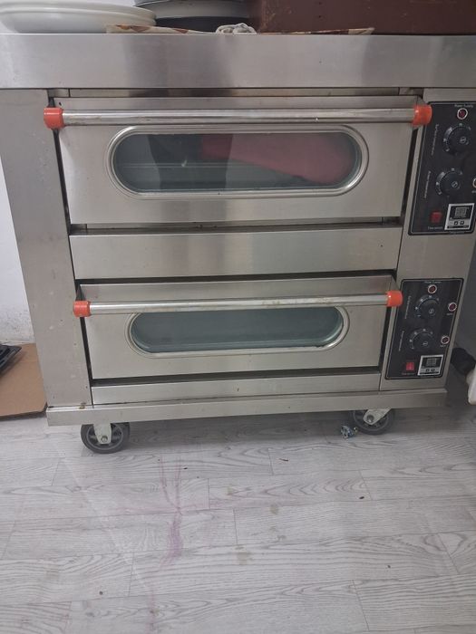Продам новый тестомес и духовку
