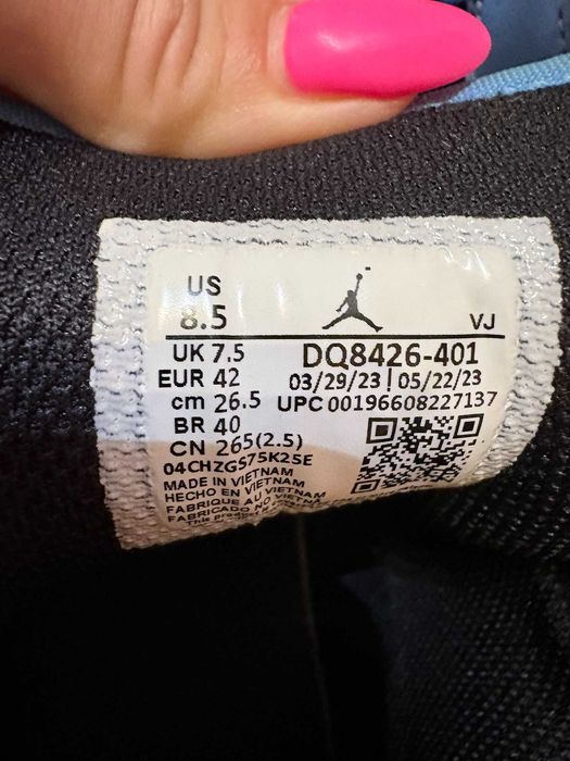 Маратонки Air Jordan 1 Mid University Blue Black