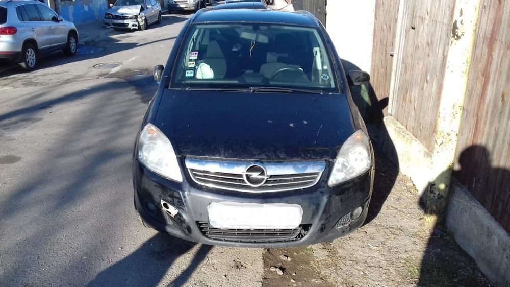 Dezmembrari  Opel ZAFIRA B  2005  > 0000 1.7 CDTI Motorina