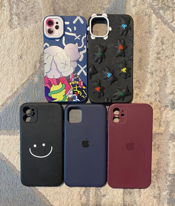 Чехлы на айфон 11