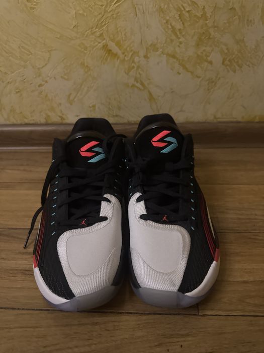 Абсолютно новые Jordan Luka