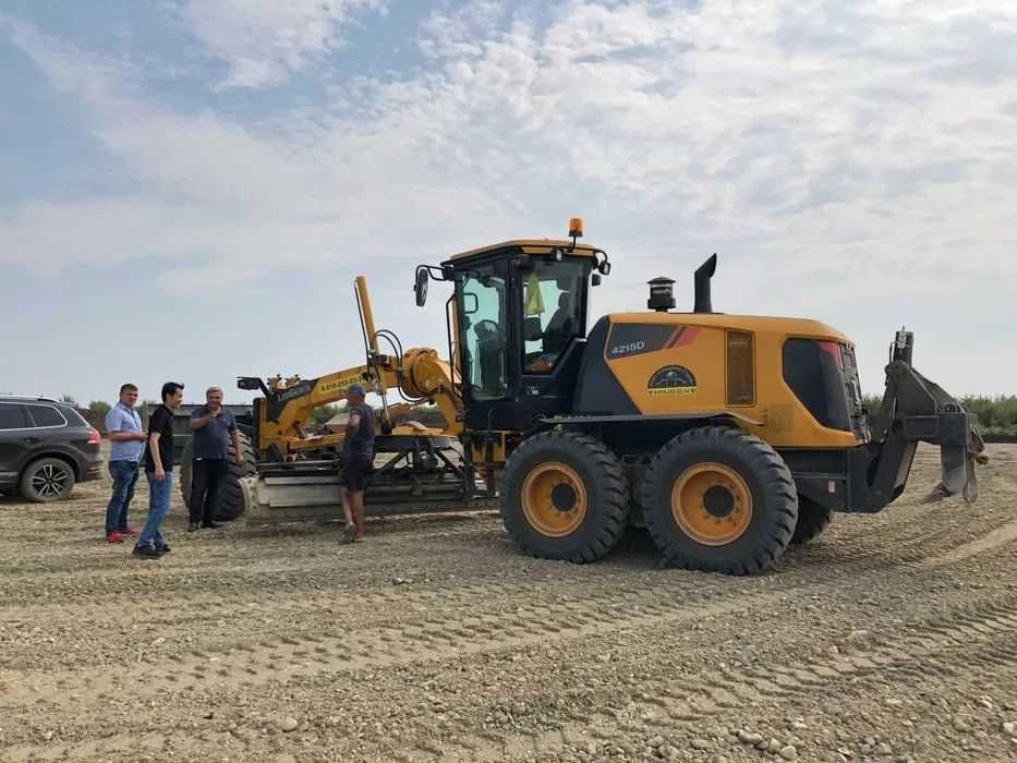 Огир ишлар учун автогрейдер CLG4215D 16,5 tonna! Buyurtma qilish!