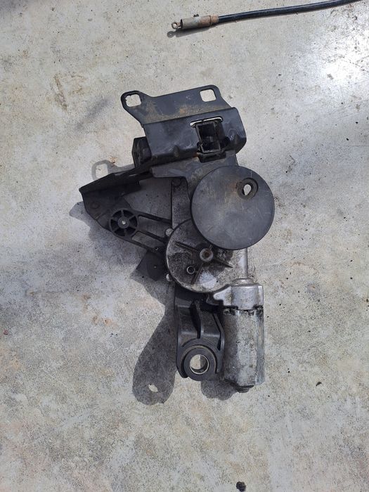 Моторче за задна чистачка за бмв bmw e60 535D 272кс.