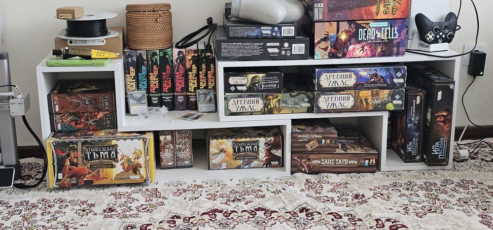 Продам шкаф + тумба + стол