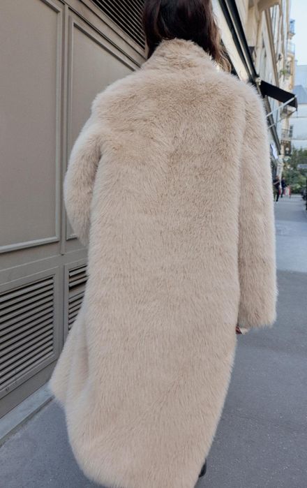 Palton blana Zara Winter Collection