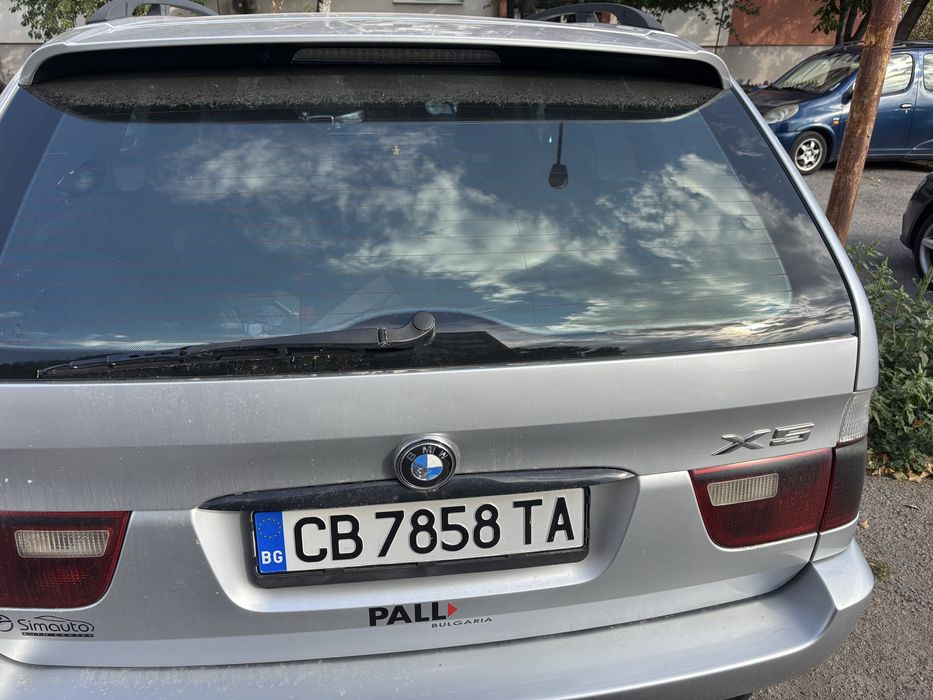 БМВ Х 5 3000кубика