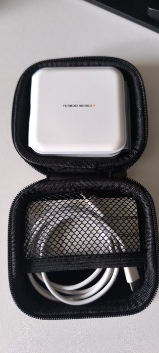 Turbocharged Wireless Charger - Магнитно сгъваемо безжично зарядно устройство 3 в 1, бяло