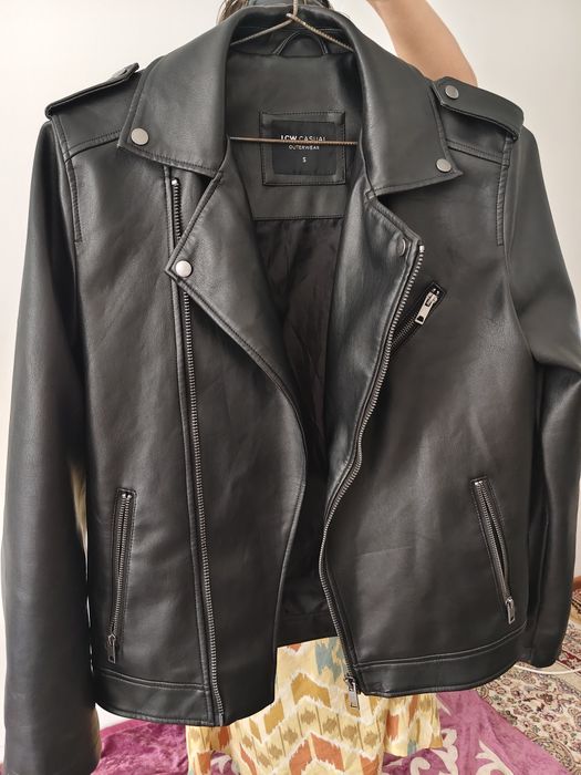 Кожаная, куртка, новая, размер 44-46