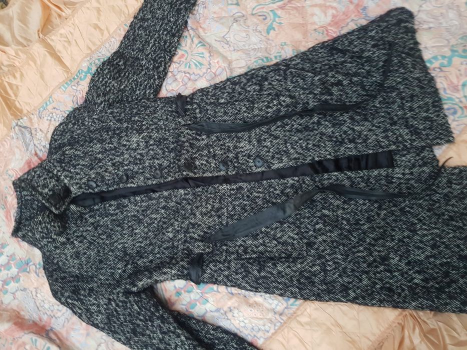 Продам пальто женское