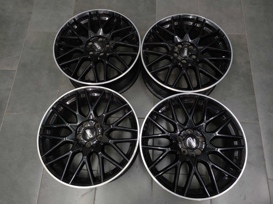 Джанти 18 - Ford, Volvo