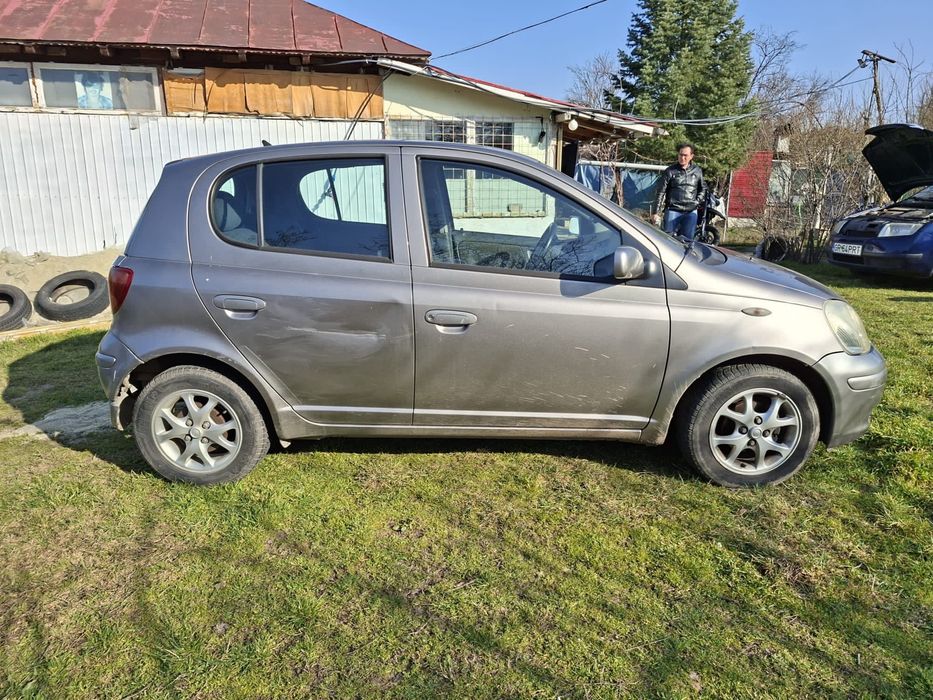 Toyota Yaris 2003 76903km
