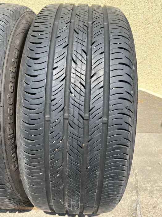 2 бр. летни гуми 235/45/19 Continental DOT 0519 5,8 mm