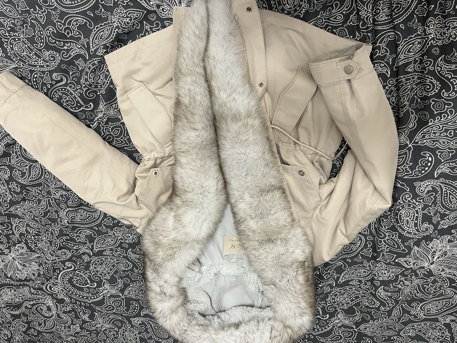 Парка с натуральным мехом