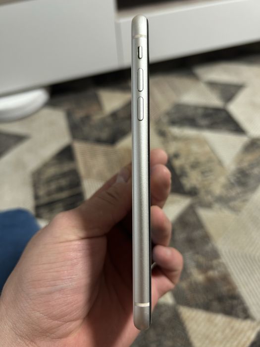 Iphone 11 64 gb не разбирался