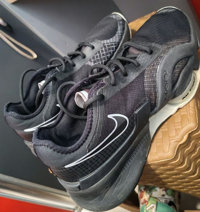 Маратонки Nike air zoom