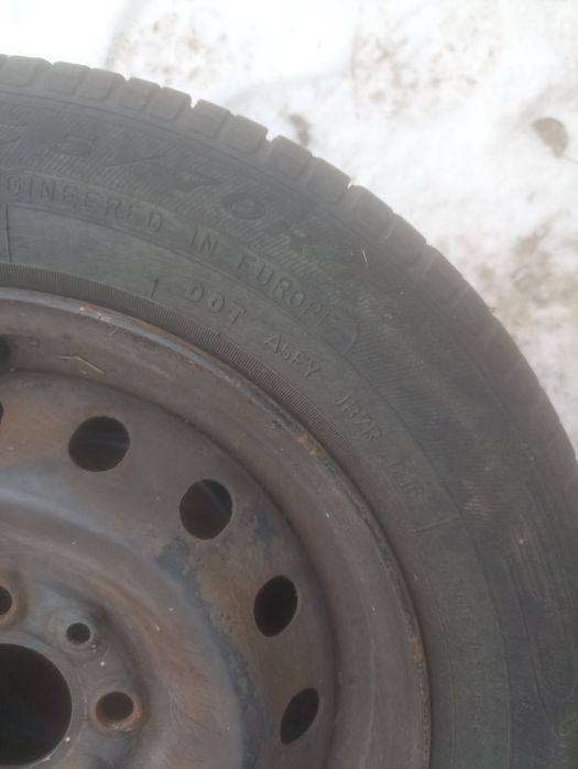 Продавам гуми с джанти