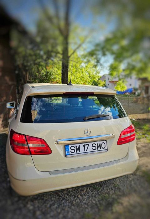 Mercedes B class