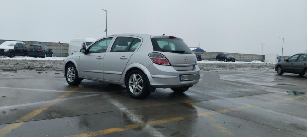 Vând Opel astra H 1.6 benzina euro 4
