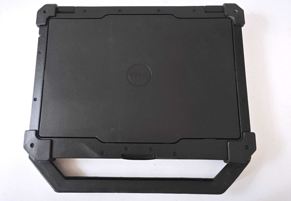 Laptop Dell Rugged pentru diagnoză, industrie, condiții extreme