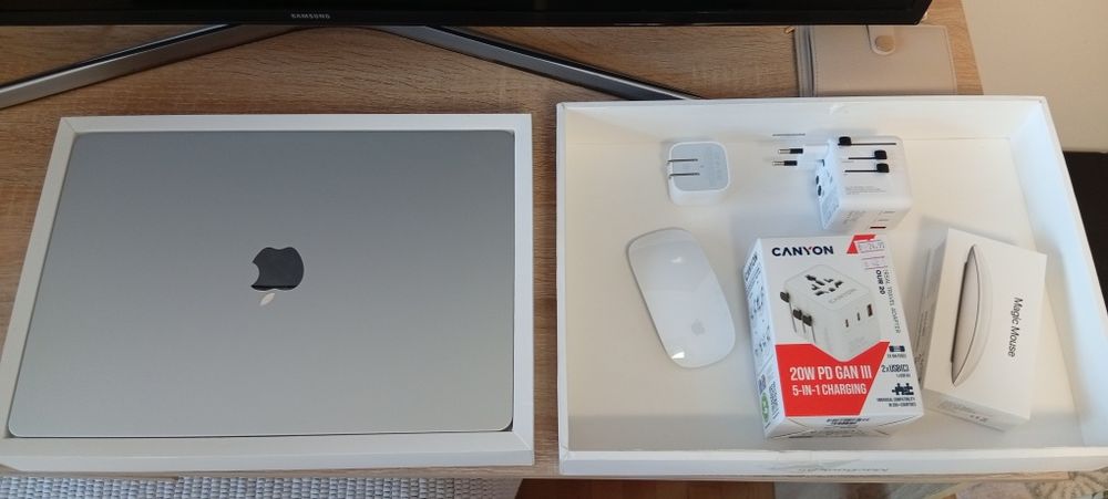 Apple Macbook Air 15" 2025, М5, 16GB RAM, 512 GB, Silver
