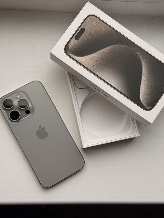 Продам Iphone 15 Pro