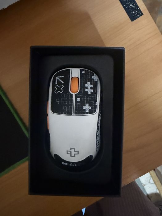 Vand mouse qwerty Falcon 8k polling rate