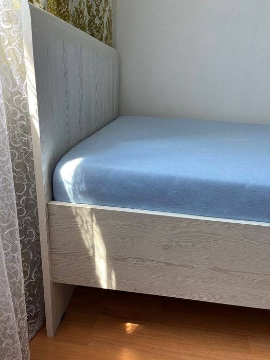 Кровать односпальная