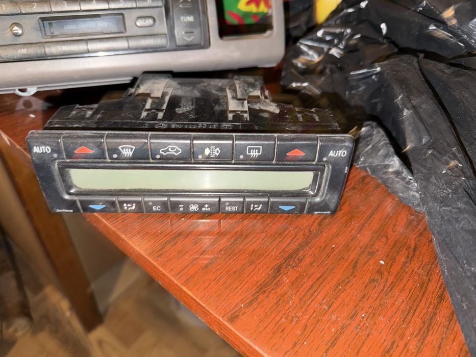 Климат контроль мерс 210