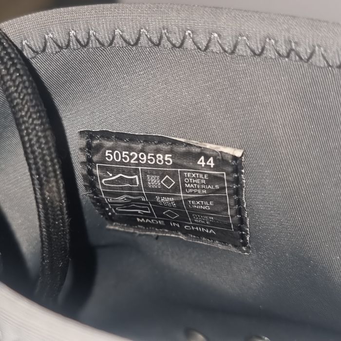 Adidasi HUGO Boss bărbați mărimea 44 – originali