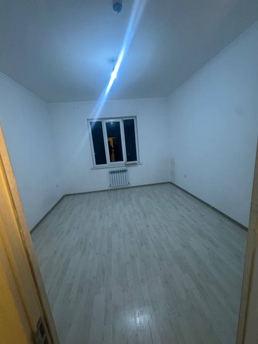 Yashnabod tumani olmos mahalla 3/14/16 srochno sotiladi