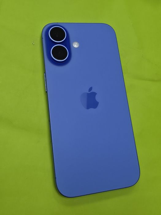 128GB iPhone 16 Гаранция Yettel 3г. 2027 Ultramarine / Син