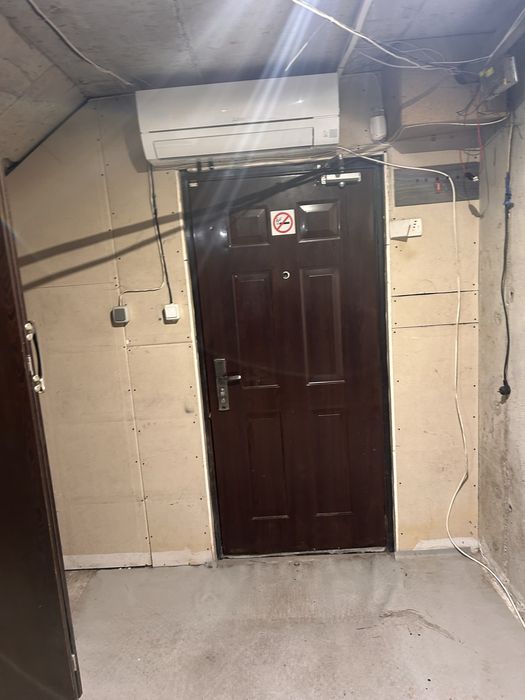 Магазин със склад под наем!