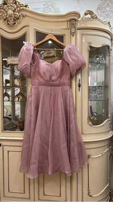 Вечернее платье