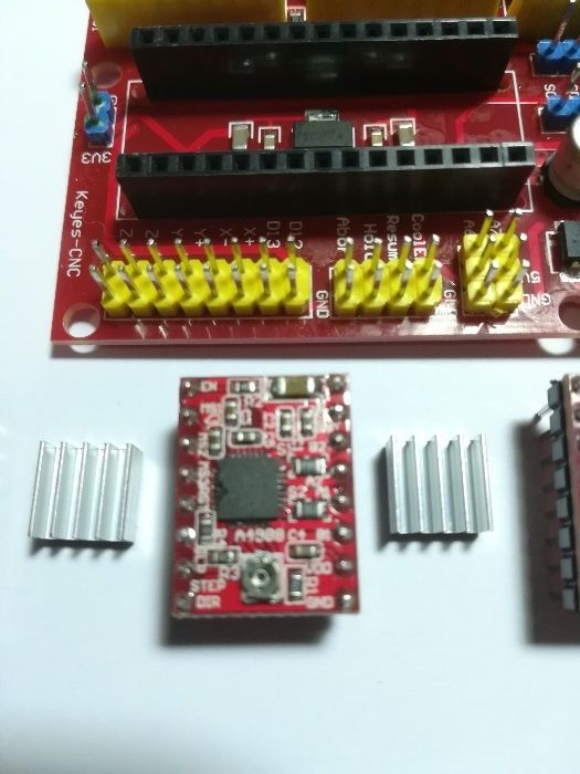Kit CNC SHIELD V4 + 3 buc A4988 + NANO 3.0 cu cablu