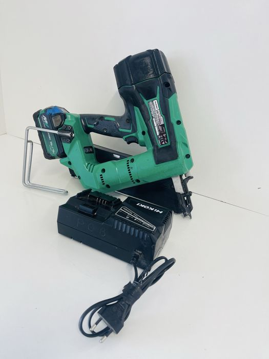 Hikoki NR 1890DBCL pistol batut cuie lemn