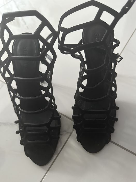 Sandale negre elegante