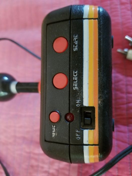 consolă de jocuri retro
