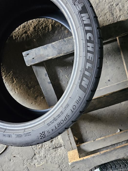 1 anvelopa vara 275 35 20 Michelin PilotSport 4S 2022