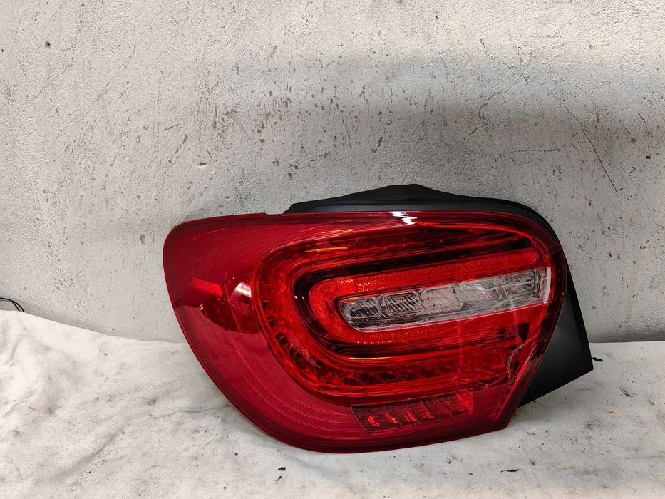 Оригинален стоп Мерцедес а  Mercedes A 176 Full Led