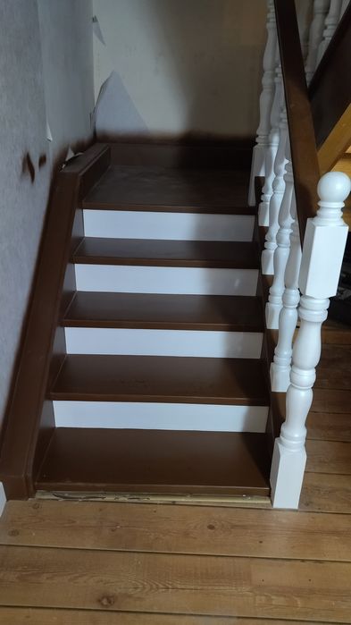 Реставрация, ремонт, покраска лестниц