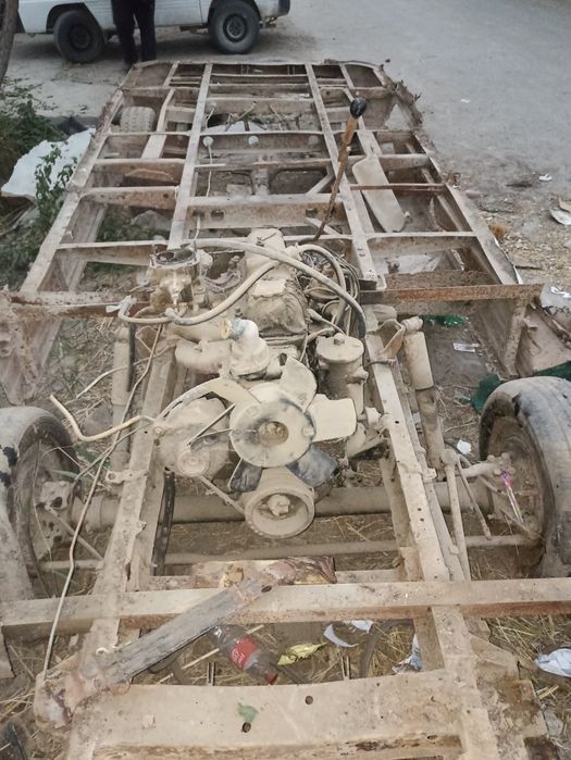 Sotiladi uvaz rama 2410 mator 21 zadni most 31 karopka kamplekt sotila