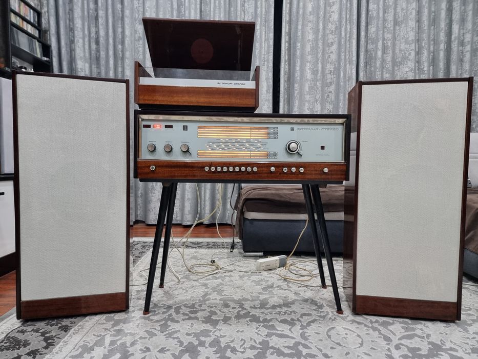 Ламповая радиола Эстония стерео в идеальном состоянии