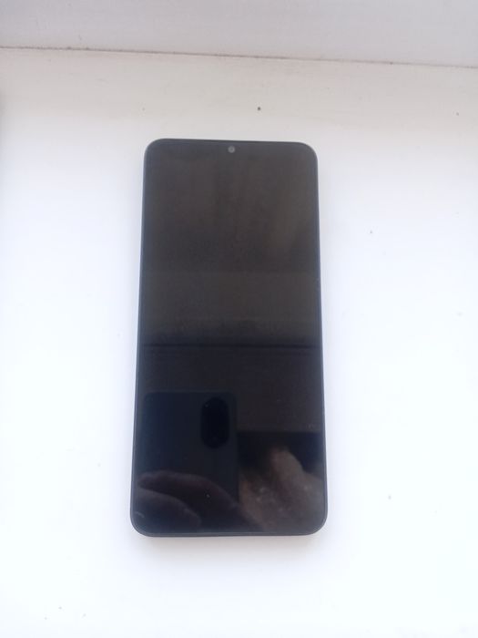 Продам телефон Redmi 13C 12/128 GB
